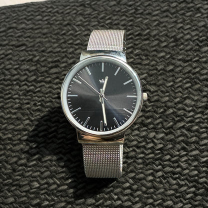 Sempre Brand silver watch with black Dial